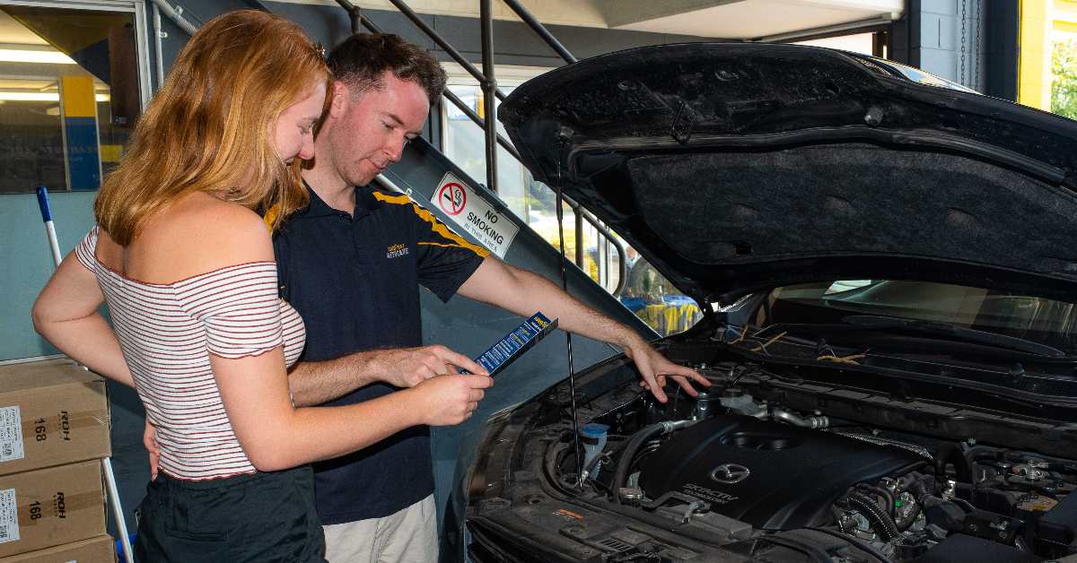 Win Win Service staff member guiding customer over her service details